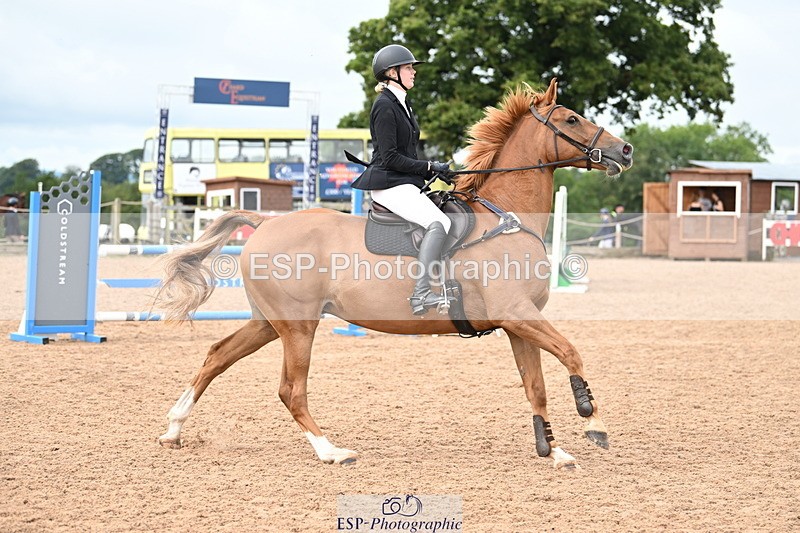 240908A-133423-04019 - Cls 15 U21 Intro 90cm-1.00m  Team Comp