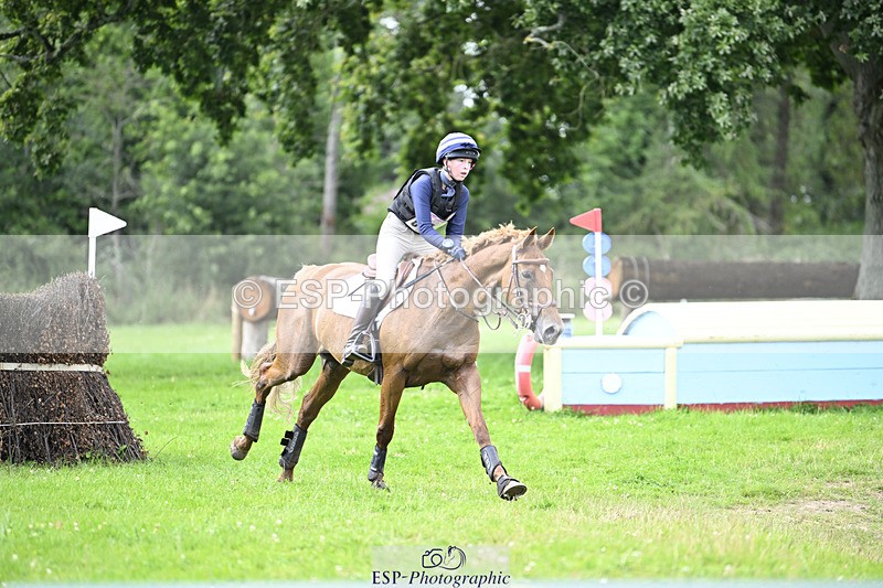 240804-175005-19076 - 754-Isla_Kitson-VIOLETTA_B