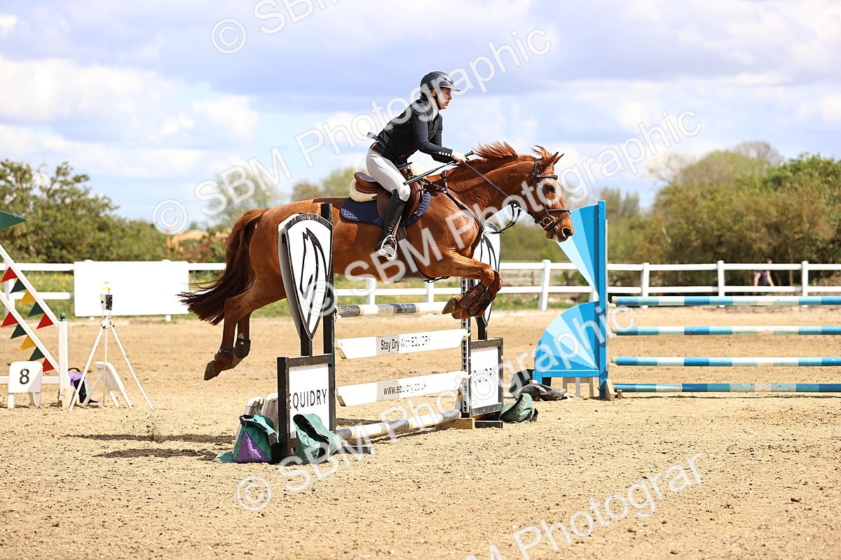 SBM_003950 - Class 17 - Senior Newcomers - 1.10m