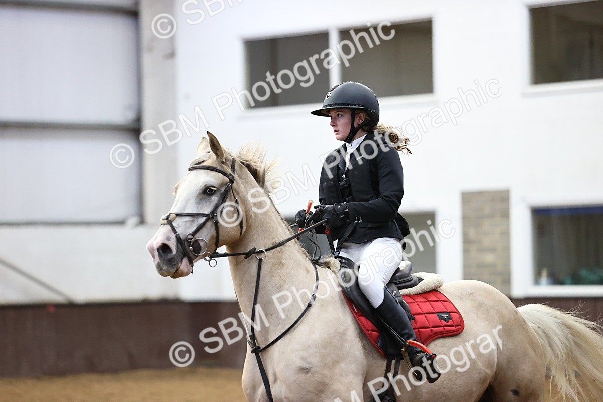 SBM_002500 - Class 9 - Senior British Novice 90cm