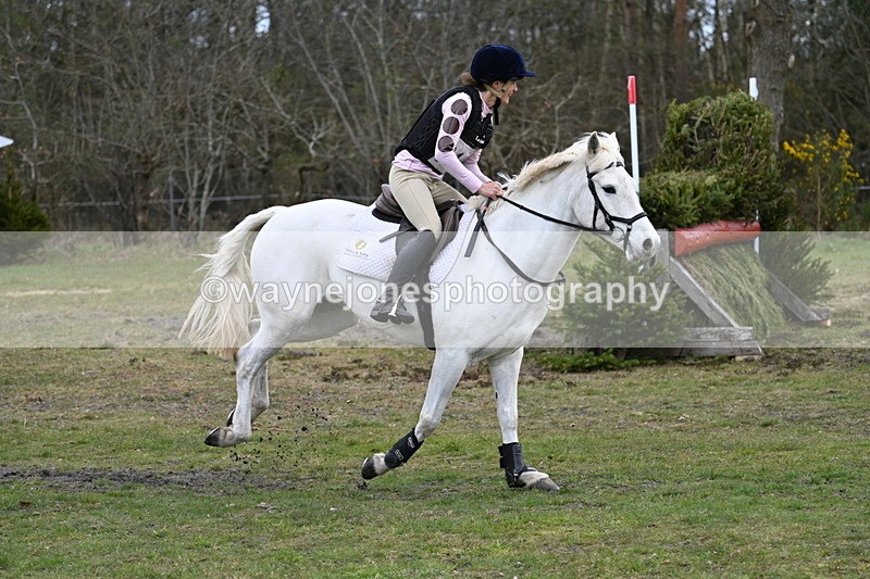 WJ7_1022 - Time 11:56 to 12:12