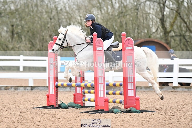 240309A-102355-00096 - Cls 1 Pony Intro 70cm