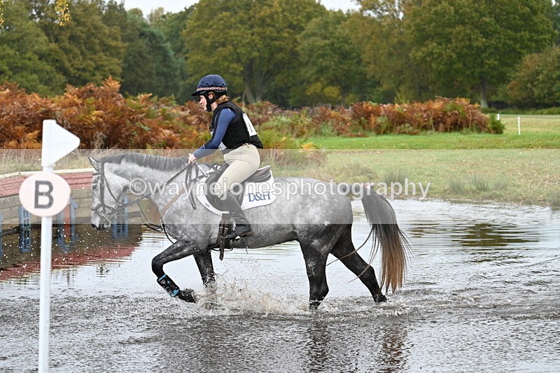 WJ7_9700 - 80cm Cam 2 Water Time 10:08 to 10:23