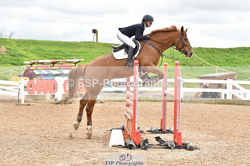 240403A-135334-00653 - Cls 4 Newcomers and 1.10m Open