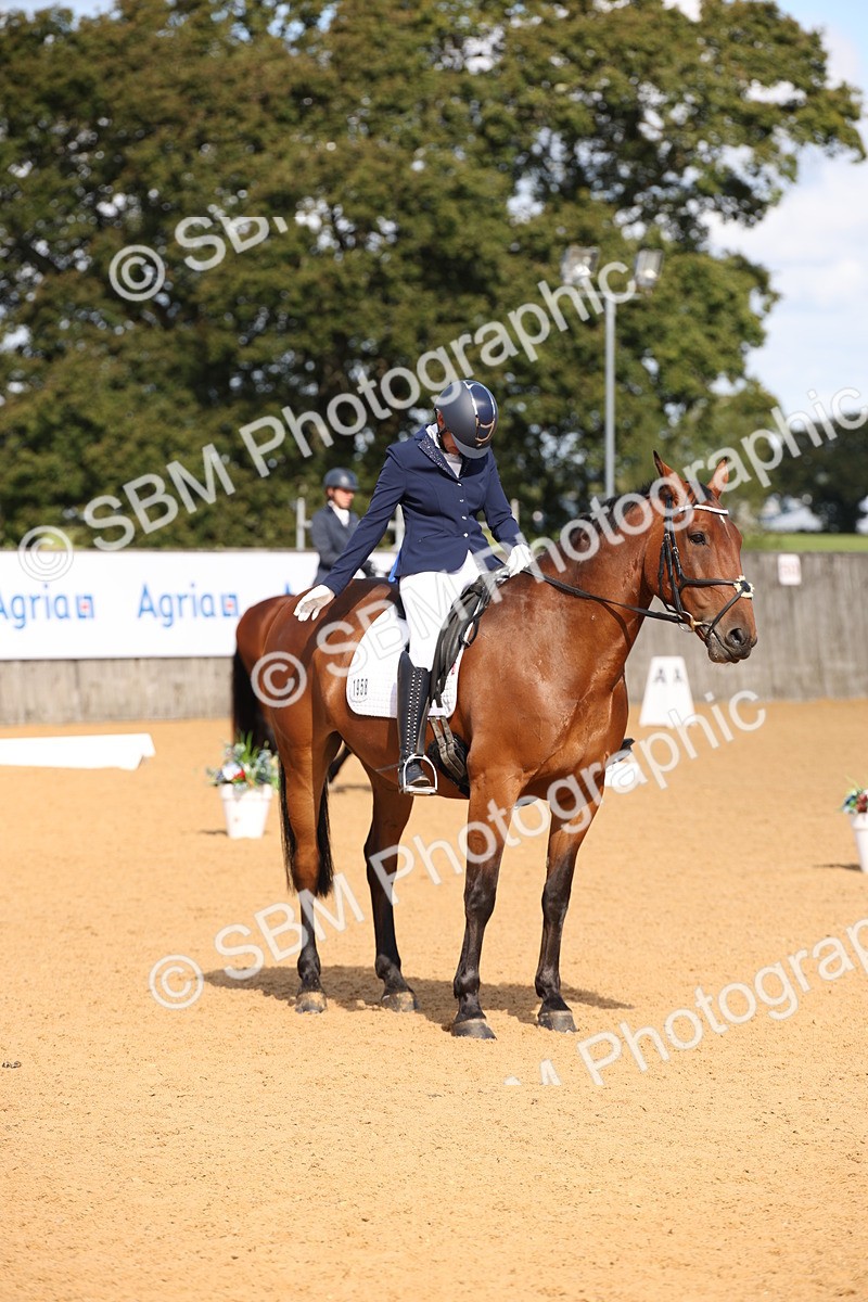SBM_04209 - D2 Small Tour Championship Intro C