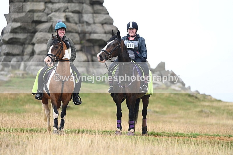 DSC_1984 - Time at Statue 12:13 to 12:32