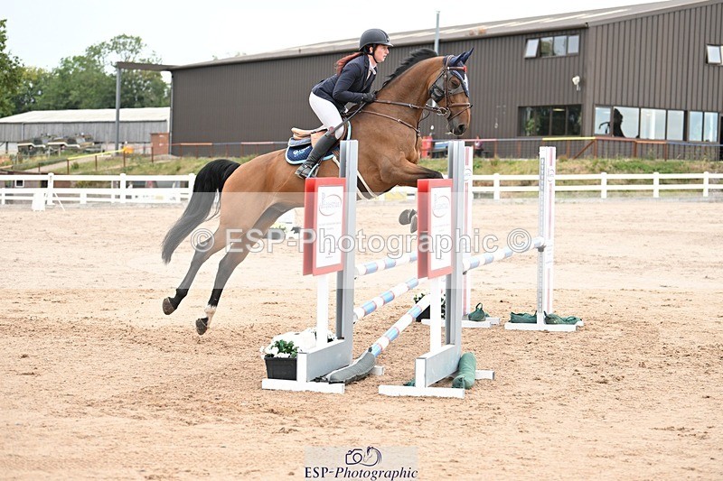 250727-094211-08884 - Cls 31 British Novice and 90cm