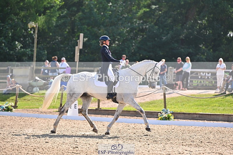 250523A-163915-08304 - A-066-Jemima.Howden-MONBEG.WHISPER