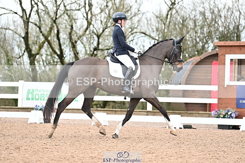 240218A-103154-05558 - 161-Katie.Warner-Active.Nuvalari