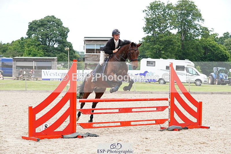 250613A-113748-01418 - Cls 10 British Novice and 90cm Open