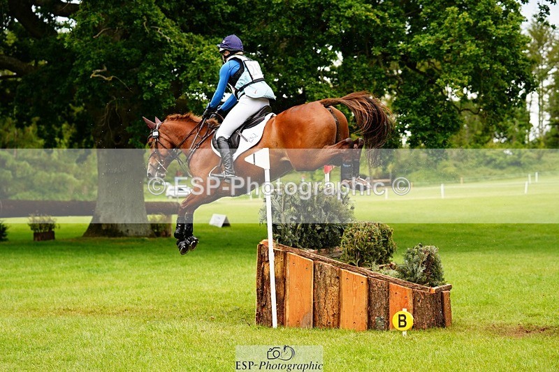 240525-164932-18901 - 269-EMERALD_KATIE-Isabelle_Cook