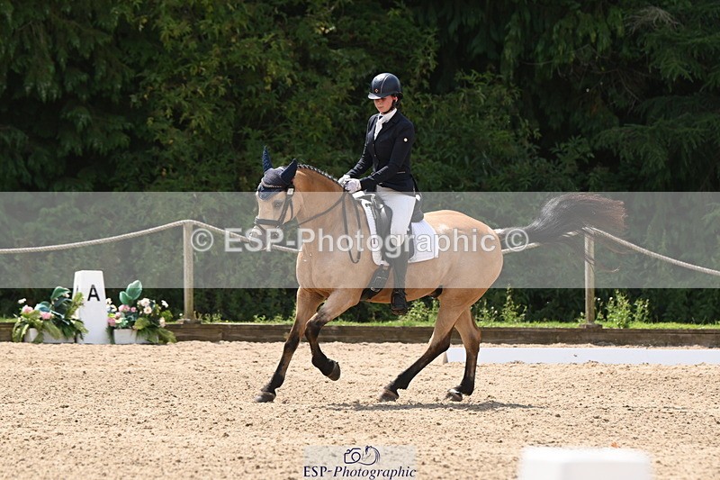 250719A-125717-05206 - 141-Chloe.Dunn-Towerhill.Shamie