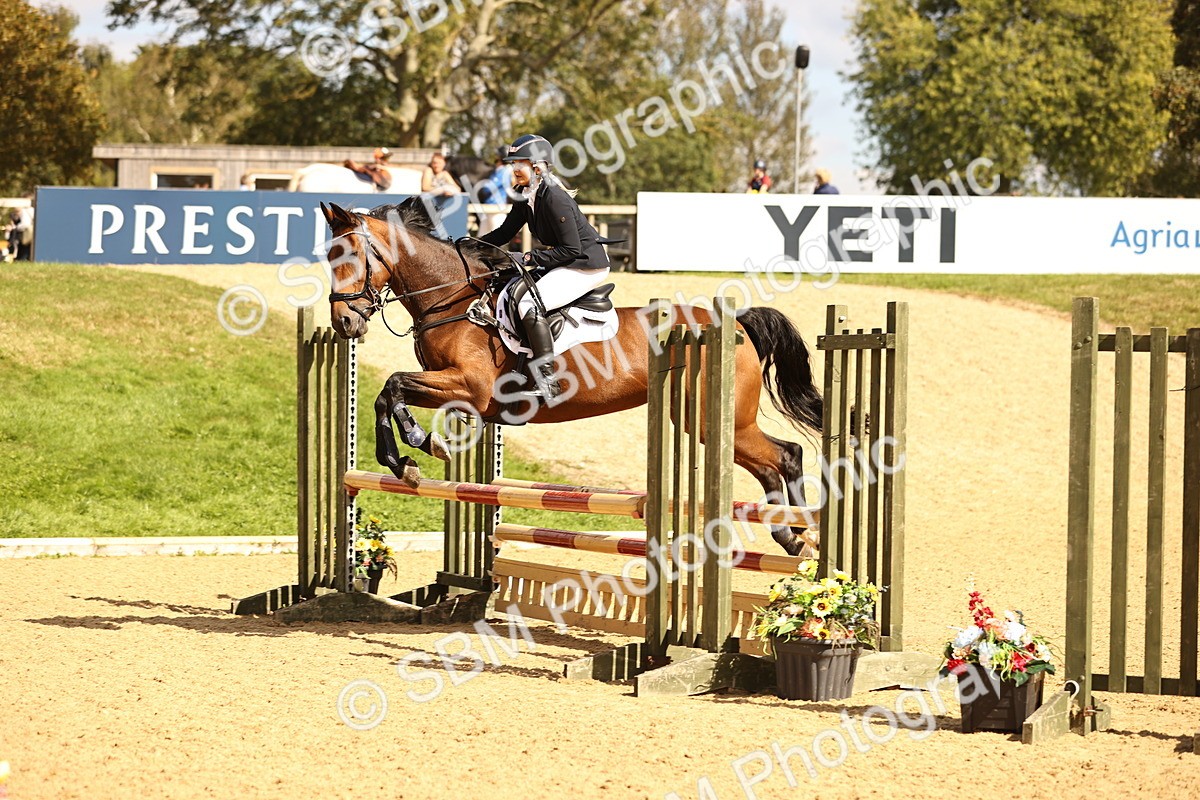 SBM_43295 - J40 Senior 90cm Supreme Championship