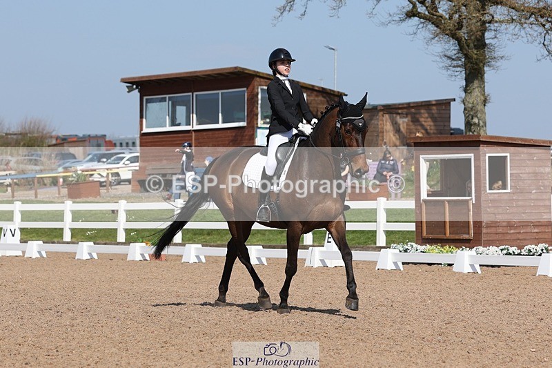 250404-150253-07016 - 122-Marie-Ayesha.Barilits-Gupta-Waverley.Furst.Dance