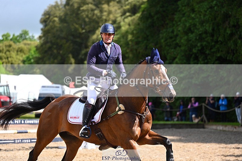 240526-104400-20136 - 352-SHANNONDALE_ALDO-Alexander_Bragg