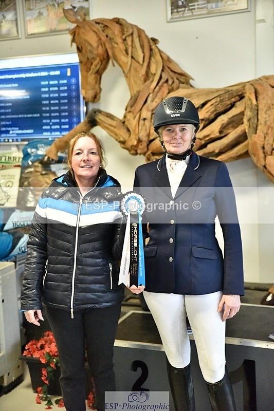 250215-131310-03641 - Medium Silver Presentations