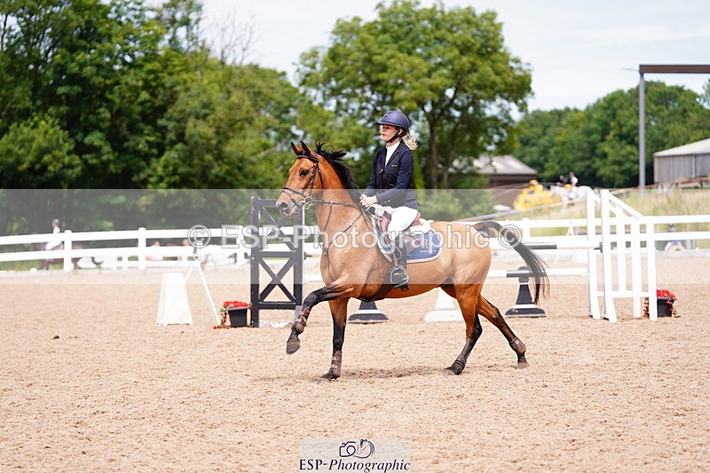 240629A-125226-05475 - Cls 18 Newcomers and 1m Open