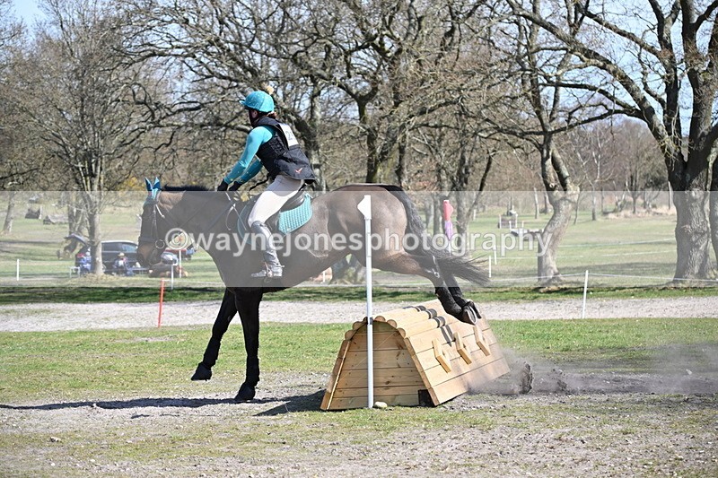 WJ6_2572 - Time 11:00 to 11:24