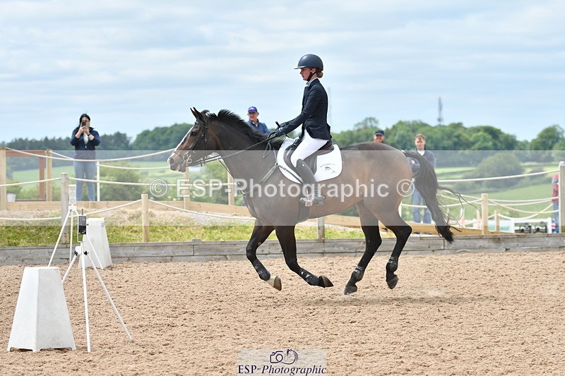 240609A-140649-06011 - Cls 19 Snr Foxhunter and 1.20m Open