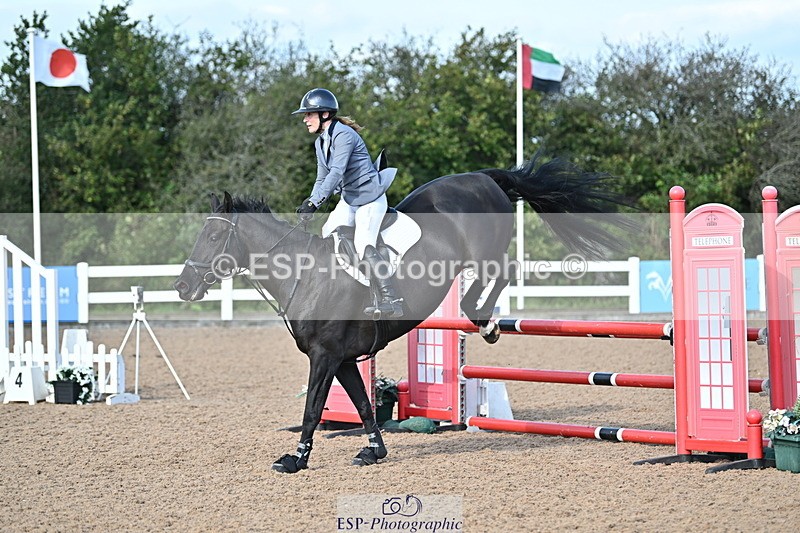 241004A-105717-01464 - Fri 07 Snr Brit Nov & 90cm Open