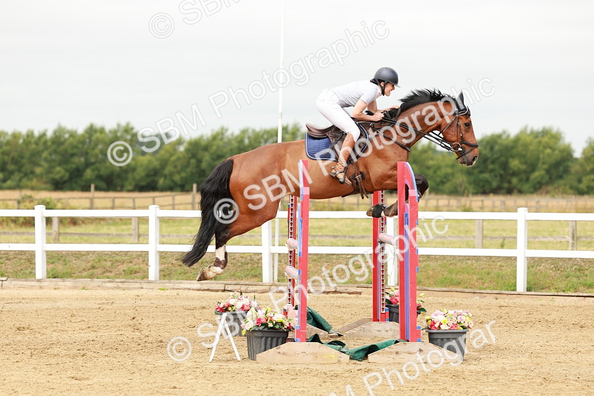 SBM_016850 - Class 20 - Senior Newcomers - 1.10m