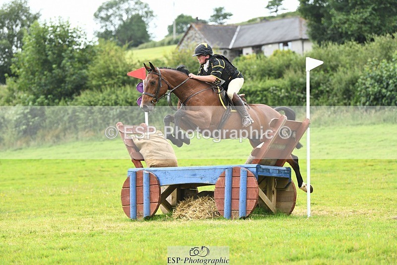 240630-144518-02221 - 836-Katie_Hoare-Maskerade