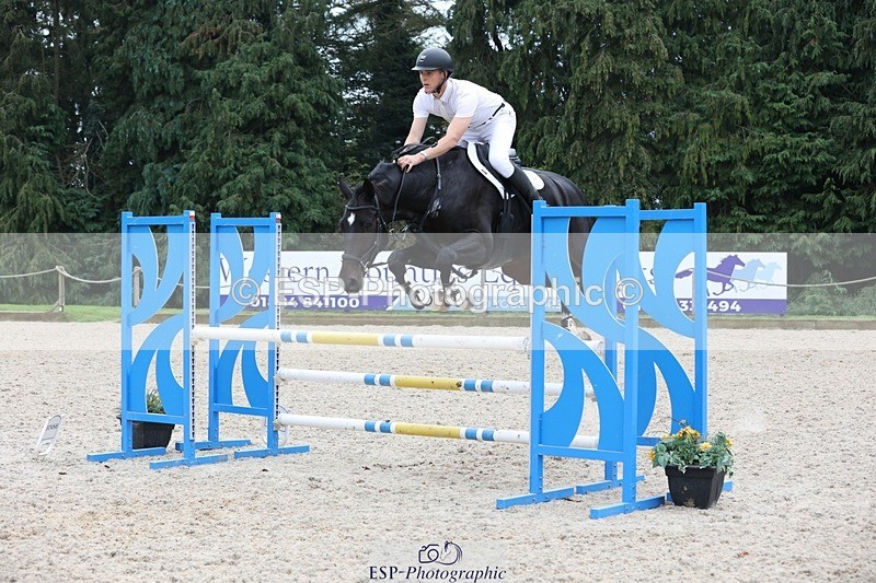 230908-175159-03515 - Cls 9 Snr Newcomers & 1.10m Open