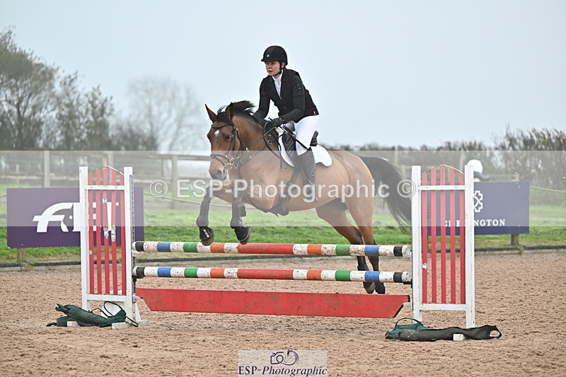 241103A-103449-06683 - SUN Cls 18 British Novice and 90cm Open