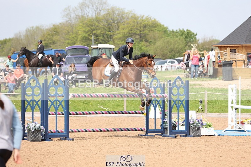 240511A-143227-14338 - Cls 36 National 1.30m Open