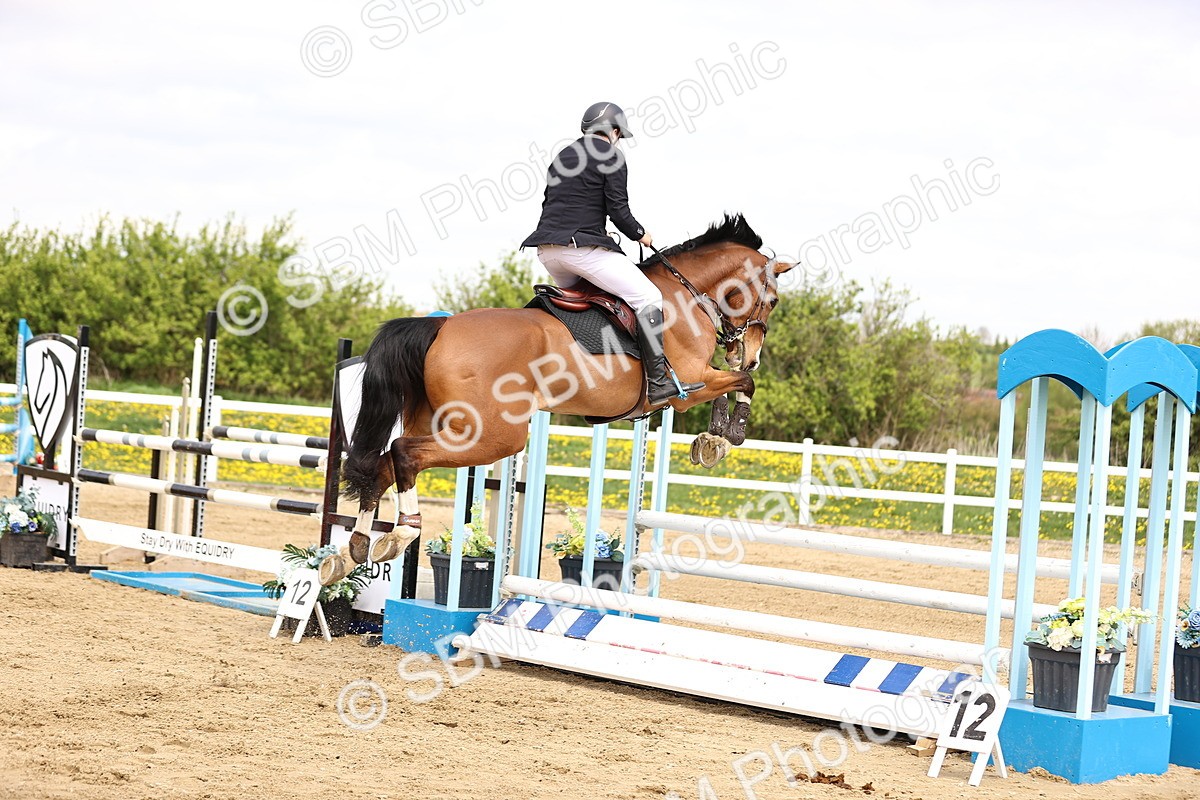 SBM_002447 - Class 11 - Senior newcomers - 1.10m