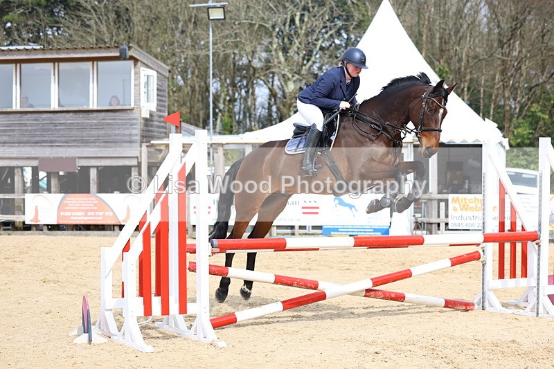 3E7A7132 - Class 5: Senior 95cm