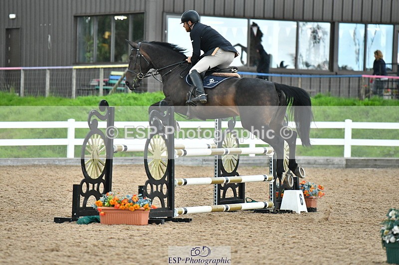 230812A-173128-10826 - Cls 30 A&B 1.10m Nat Am Qual & 1.10m Open