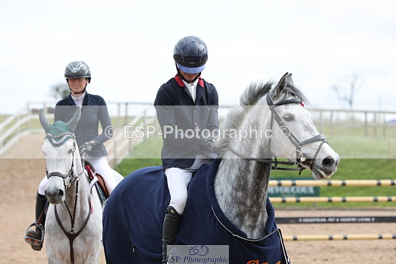 240419A-111735-06401 - Cls 2, 2 Star Small Tour 1.30m