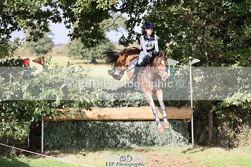 231020-121219-08720 - 044-COOLEY.ON.THE.CARDS-Charlotte.Cooke-XC