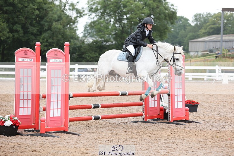 240630A-101813-11810 - Cls 30 British Novice and 80cm Open