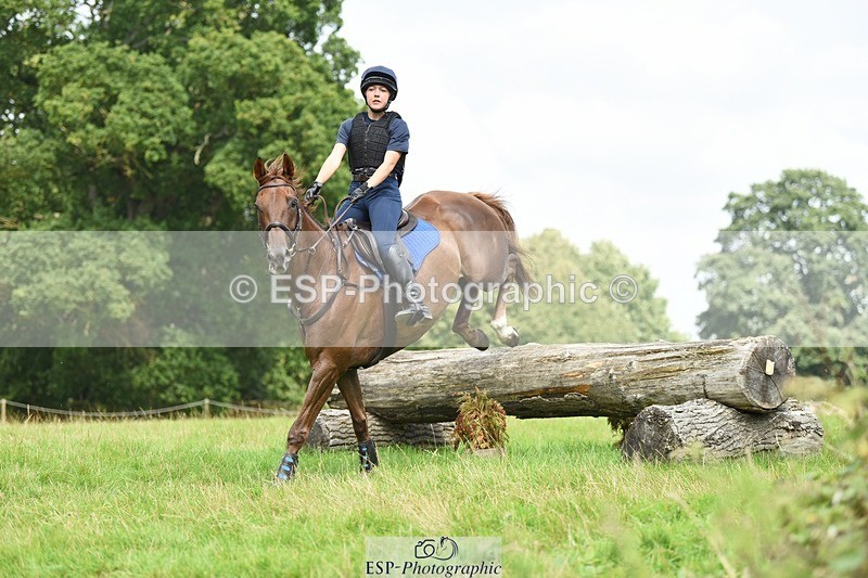 230817-134324-02066 - Kay's 1st Group - XC