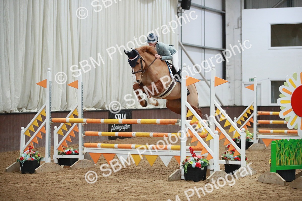 SBM_000895 - Class 4 - Senior Newcomers - 1.10m Open