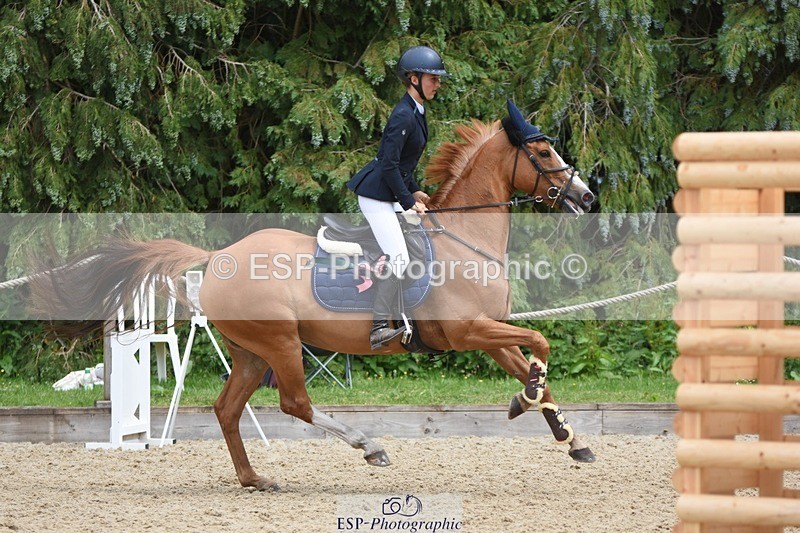 230618-144326-12694 - Cls 20 Pony Foxhunter 2nd R Jump Off's and Pres