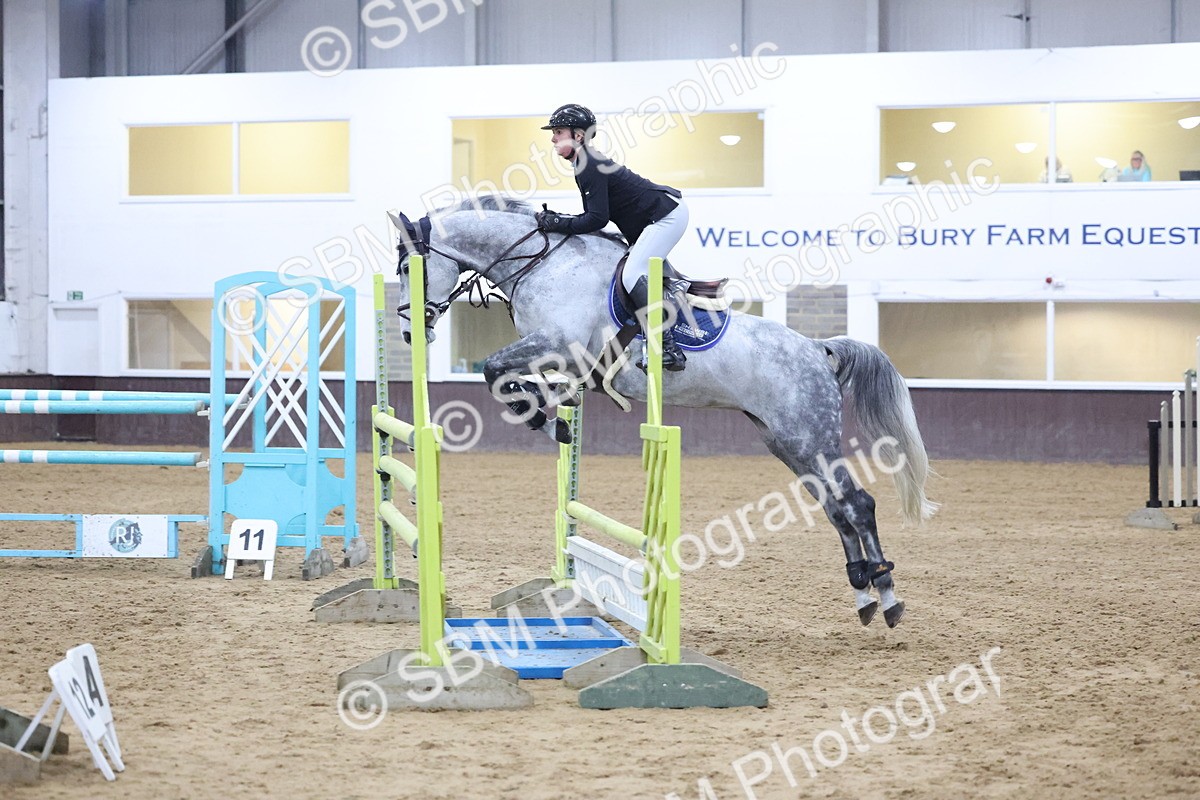 SBM_001597 - Class 5 - Senior Foxhunter -1.20m