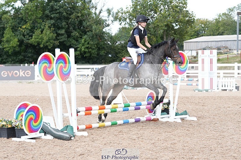 250805-151406-00077 - Clear Round and 60cm