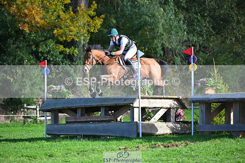 241025-144330-09326 - 233-Padraig.Mccarthy-LADY.OPHELIA