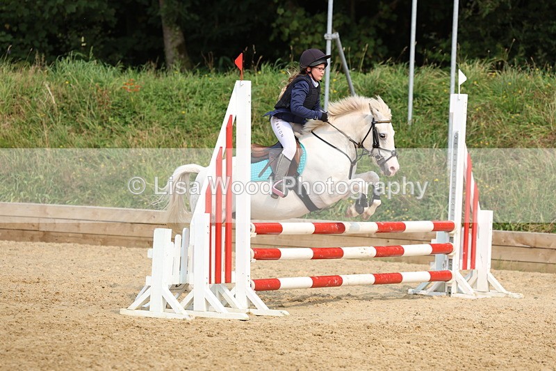 3E7A2883 - Class 11: Junior 70cm