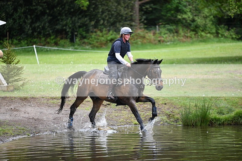 WJ5_5357 - Time 12:04 to 13:05