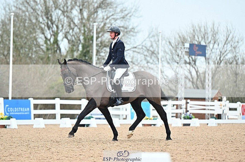 250214-115348-01187 - 132-Ben.James-Onyx.T