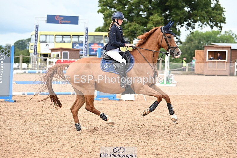 240908A-132748-03988 - Cls 15 U21 Intro 90cm-1.00m  Team Comp