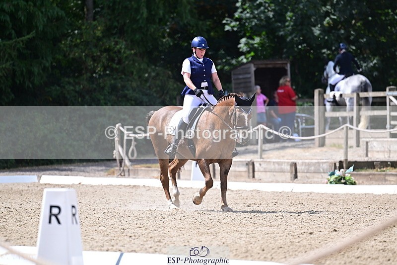 260802A-114752-06436 - Novice Bronze break - end
