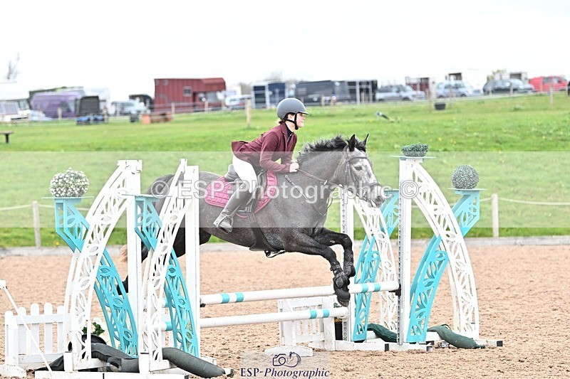 250414-101746-00052 - 70cm Round 1