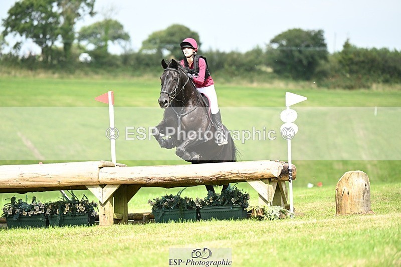 240831A-132312-02861 - 068-Izzy.Faithfull-SALLY.DOONAVEERAGH