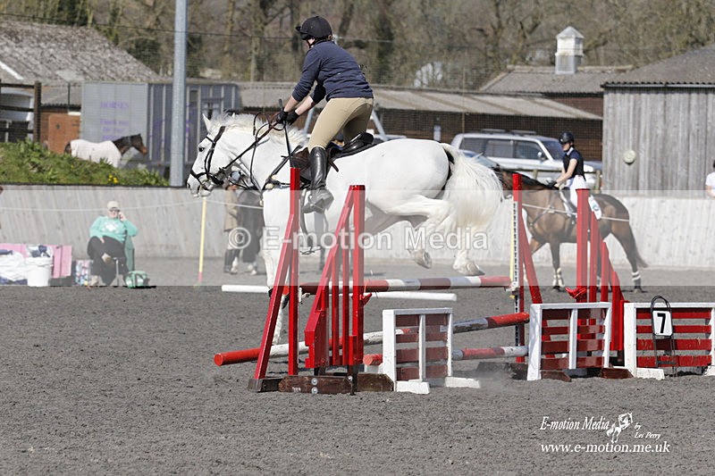 _EST1189 - Bourne Valley Riding Club Winter Showjumping 27/03/22