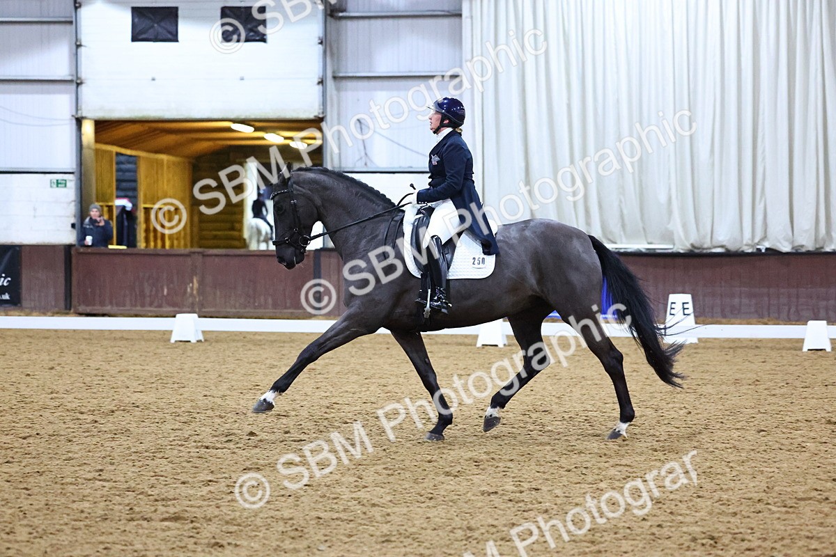 SBM_003087 - Class 24 - FEI PSG